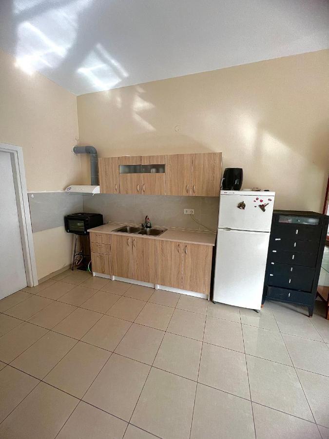 Kalamitsa Apartment By The Beach Кавала Экстерьер фото